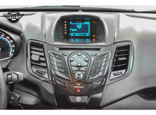 Ford Fiesta 1.6 SE PLUS SEDAN 16V FLEX 4P POWERSHIFT