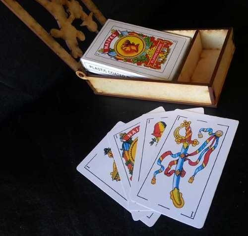 Imagen 3 de 3 de 35 Cajas Souvenir Truco Naipes Chin Chon Madera Fibrofacil