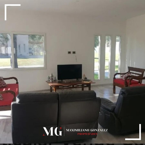 Imagen 5 de 11 de Casa En Venta En Barrio Privado Terralagos , Canning