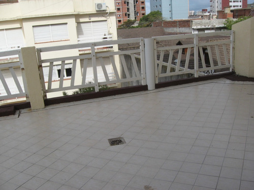 Imagen 1 de 9 de V041 - Monoambiente En Venta Con Amplio Balcón Terraza