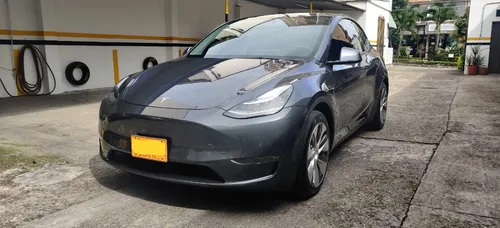 Tesla Y Long Range Long Range AWD 7 Puestos