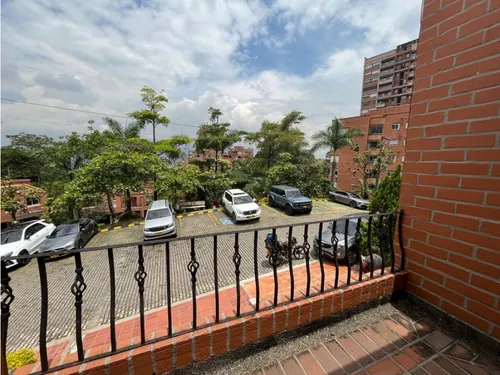 Casa Poblado-san Lucas 366mt2-4 Alcobas + Estudio-exclusiva Unidad