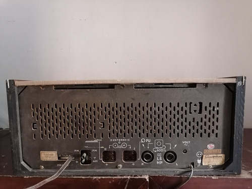 Radio De Bulbos Philips B6x23a (Usado)