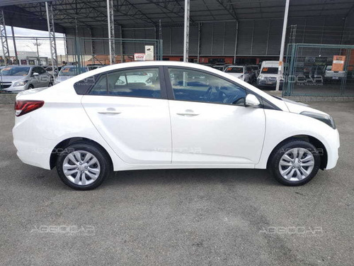 Imagem 7 de 15 de Hyundai Hb20s 1.6 Comfort Plus 16v Flex 4p Manual (flex) - 2
