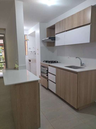 Rhbr-11794 Apartamento Piso Bajo (sabaneta, Loma San Jose)