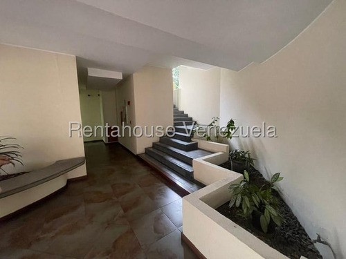 Vendo Amplio E Iluminado Apartamento En Las Palmas Ep
