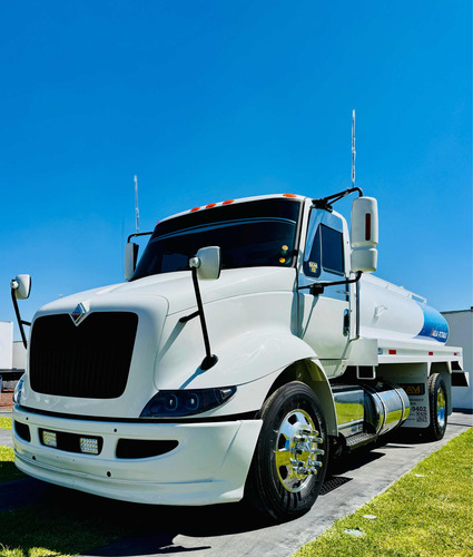Pipa De Agua 10,000 Litros Camion Rabon International 2014