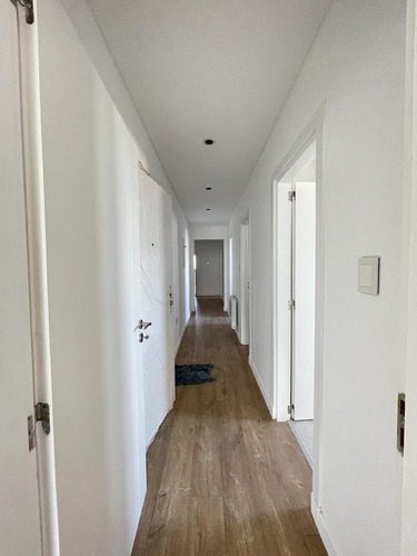 Imagen 13 de 27 de Piso - A Mts De Av. Alem - 180 Mts - Piso 14