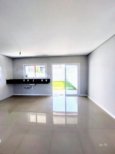 Casa Com 3 Quartos No Bairro Hípica