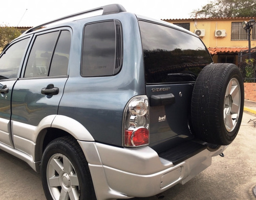 Imagen 7 de 13 de Chevrolet Grand Vitara 2007 4x2 Sincrónico