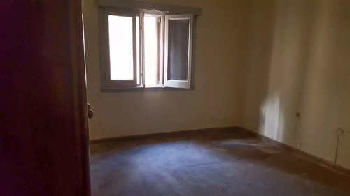 Imagen 4 de 10 de Casa En Venta En Villa Sarmiento