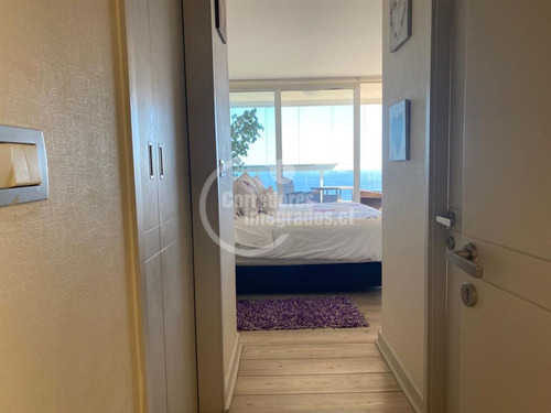Departamento En Venta De 4 Dorm. En Concón Vista Insuperable