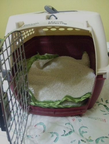 Imagen 2 de 7 de Remate De Kennel Petmate Fashion
