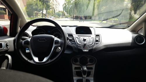 Imagen 9 de 17 de Ford Fiesta 1.6 Titanium 5p