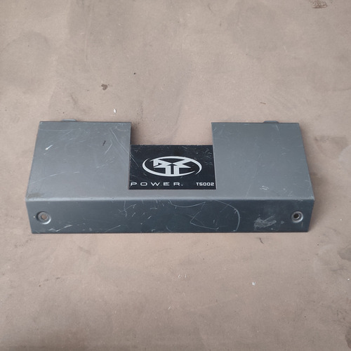 Tapa Embellecedora De Amplificador Punch Power T5002 (Usado)