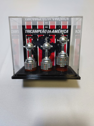 Miniatura Tricampeão Libertadores 1992/1993/2005 Preto