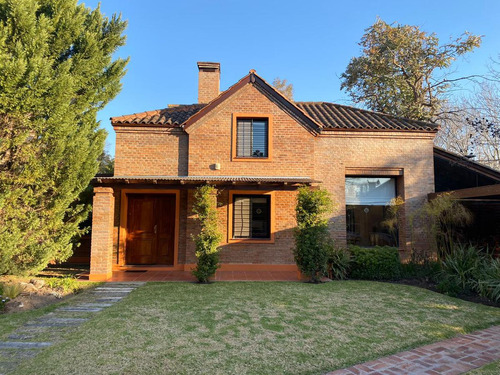 Casa Venta 3 Dormitorio Barrio Cerrado  El Cielo  Roldan