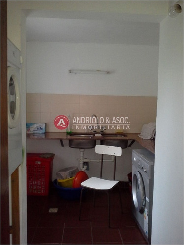 Casa En Zona De Playa Brava Y Aidy Grill- Ref: 5328