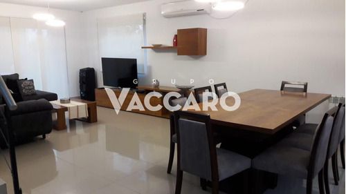 Casa 4 Dormitorios Con Piscina En Barrio Cerrado