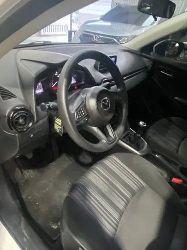 Mazda 2 1.5 Prime Sedan