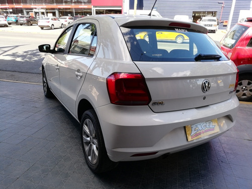 Imagen 6 de 11 de Volkswagen Gol Trend Comfortline
