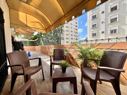 Apartamento Con Terraza En Venta En Ensanche Paraiso Proximo Piantini, Distrito Nacional 