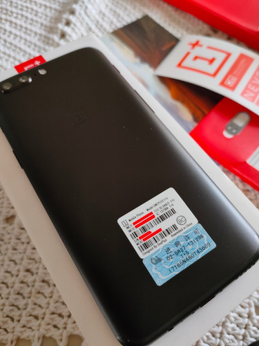 Smartphone Oneplus 5 6/64gb