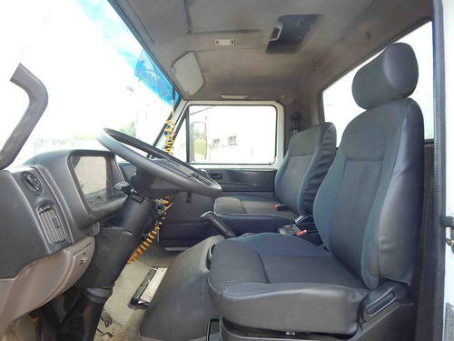 Imagem 5 de 10 de Vw 8.160 Baú Plataforma 2012