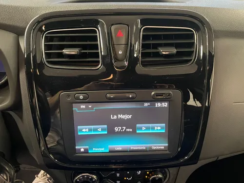 Renault Stepway 1.6 Intense At