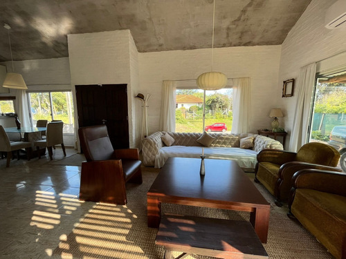 Imagen 3 de 26 de Alquilo Fin De Semanas, Y Quincenas . 4 Dormitorios, 2 Baños, Hasta 10 Personas. A 12 Cuadras De La Playa Parada 10 Brava Y Mansa. Punta Del Este