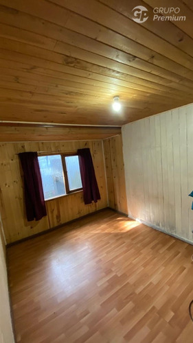 Casa En Arriendo De 2 Dorm. En Pucón