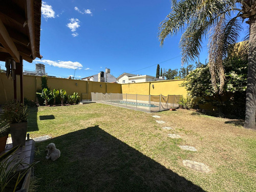 Venta Casa 3 Dorm Planta Baja Villa Belgrano Pileta Y Cochera