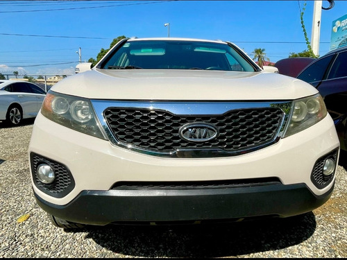 Kia  Sorento  Tres Filas De Asient