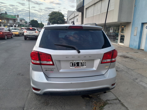 Dodge Journey 2.4 Sxt Atx Techo 3filas
