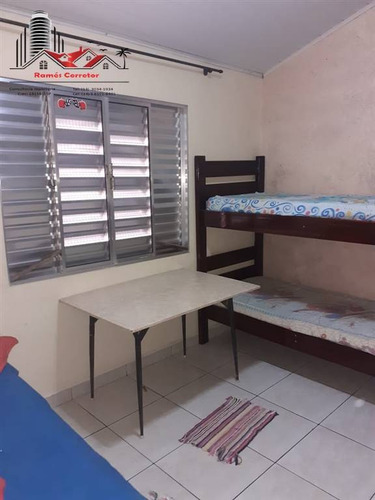 Imagem 24 de 28 de Casa Isolada À Venda Com 3 Dormitórios E Piscina No Bairro Maracanã Em Praia Grande Sp. - Rrc185