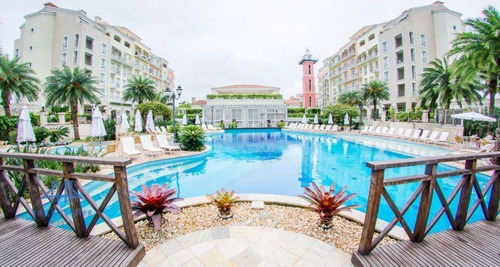 Imagem 17 de 24 de Flat À Venda, 64 M² Por R$ 1.211.000,00 - Jurerê Internacional - Florianópolis/sc - Fl0008