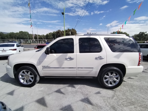 GMC Yukon 6.2 C Denali 403 Hp 4x4 At