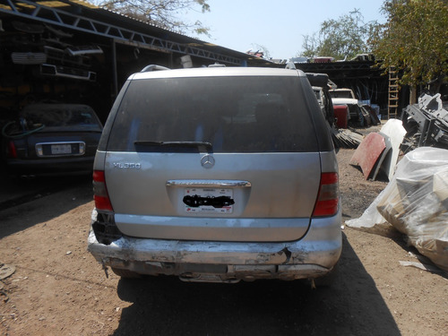 Motor De Limpiaparabrisas Trasero Mercedes Ml350 02-05 (Usado)