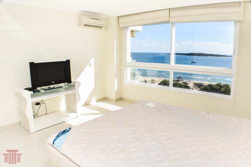 Alquiler Anual Edificio Le Jardin Punta Del Este- Ref: 13527