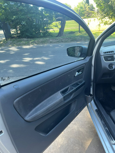 Volkswagen Fox 1.6 Comfortline 3p