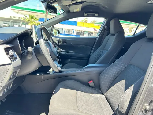 Toyota CH-R 2.0 Cvt
