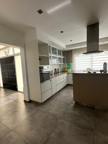 Casa En Venta En La Concepcion De Lujan