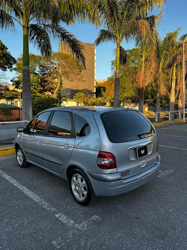 Renault Scenic 1.6