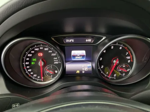 Mercedes-Benz Clase CLA 180 2017 1.6 Essential
