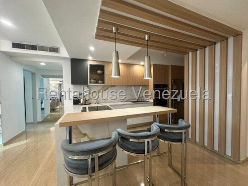 Espectacular Apartamento De Lujo, En Alquiler, En Campo Alegre. Ch.