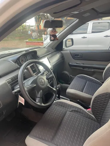 Nissan X-Trail 2.5 S Basica