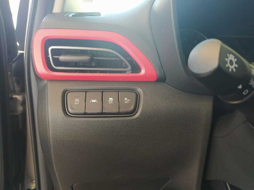 Imagem 14 de 14 de Hyundai Hb20x Diamond 1.6 (aut) (flex)