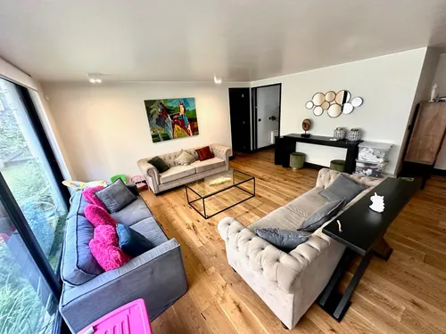 Espectacular Departamento Con Patio Privado Cercano Hospital
