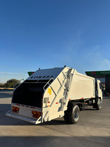 Loresa Lm 270 Con Equipo Compactador De Basura