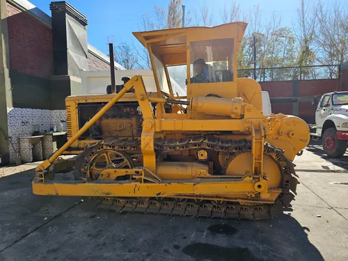 Topadora Internacional Año 1982 Rentaltrucks Vial
